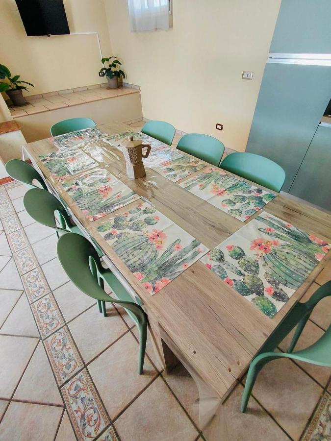 PIAZZA COPERTA Casa Vacanza - Chambres d'hôtes Aradeo