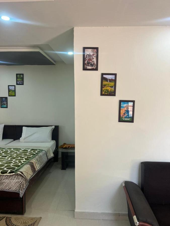 Nathigali A & M - Bed and Breakfast Nathia Gali