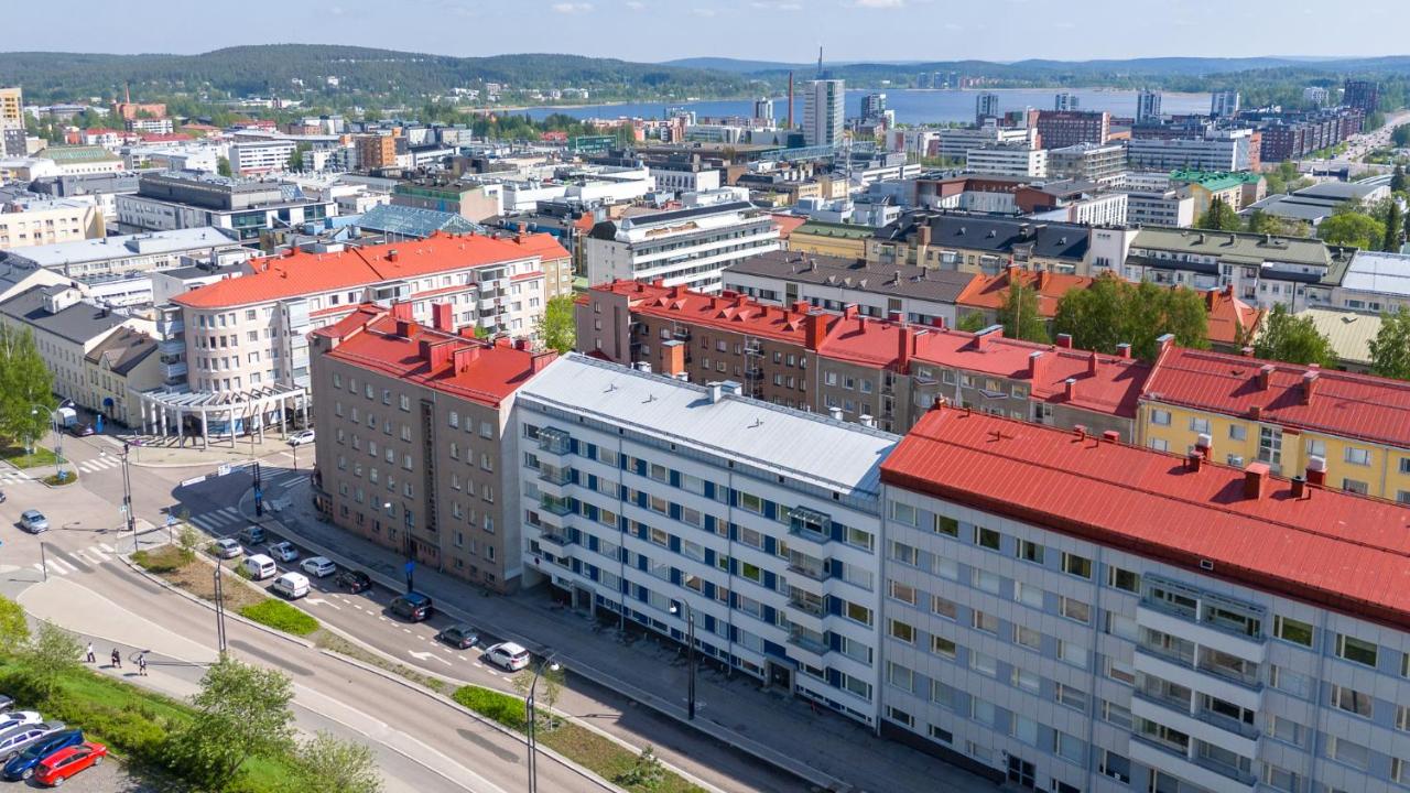 Modern 1BR Retreat in the Heart of Jyväskylä - Chambres d'hôtes Jyväskylä