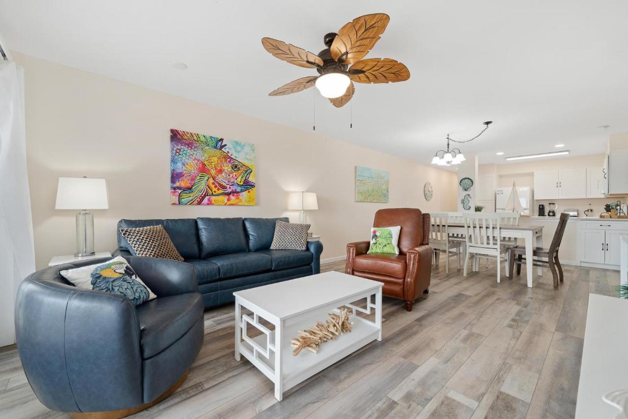 La Mirage 230 - B&B Port Aransas