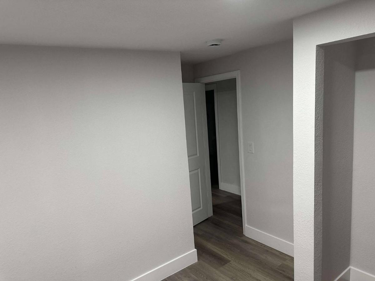 EE7 Zen Village Home - B&B Las Vegas