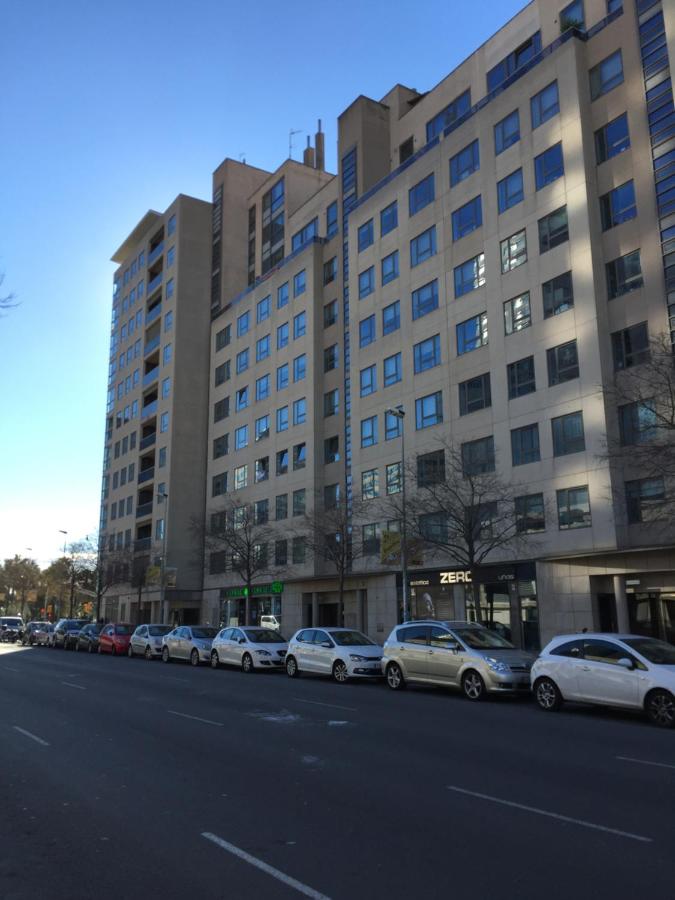 Apartamento de 4 dormitorios con terraza - 4ª planta