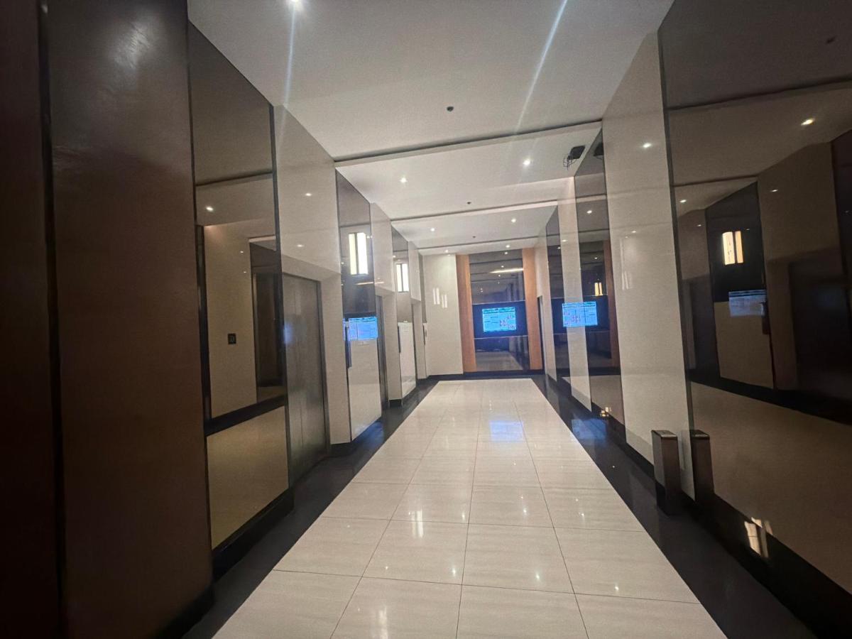 Cozy Studio Unit @ Centrio Tower - Ferienwohnung Cagayan de Oro
