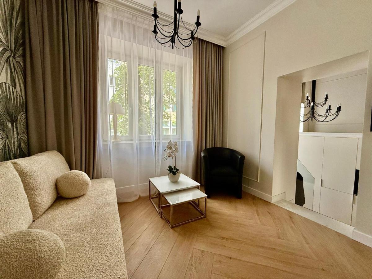 EASY RENT- Etiuda Chopina 22 CityCenter, 24h Check-in - B&B Lublino