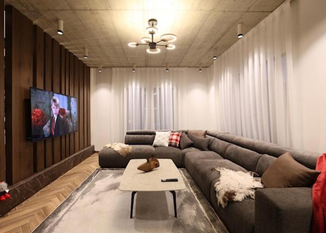 Montéa Villa - Ferienwohnung Brezovica