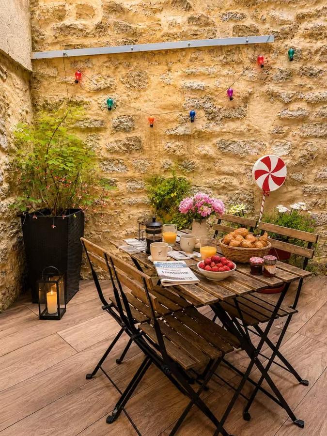 Montmartre Cour parisienne Parking offert - Sacré-Cœur - B&B Paris