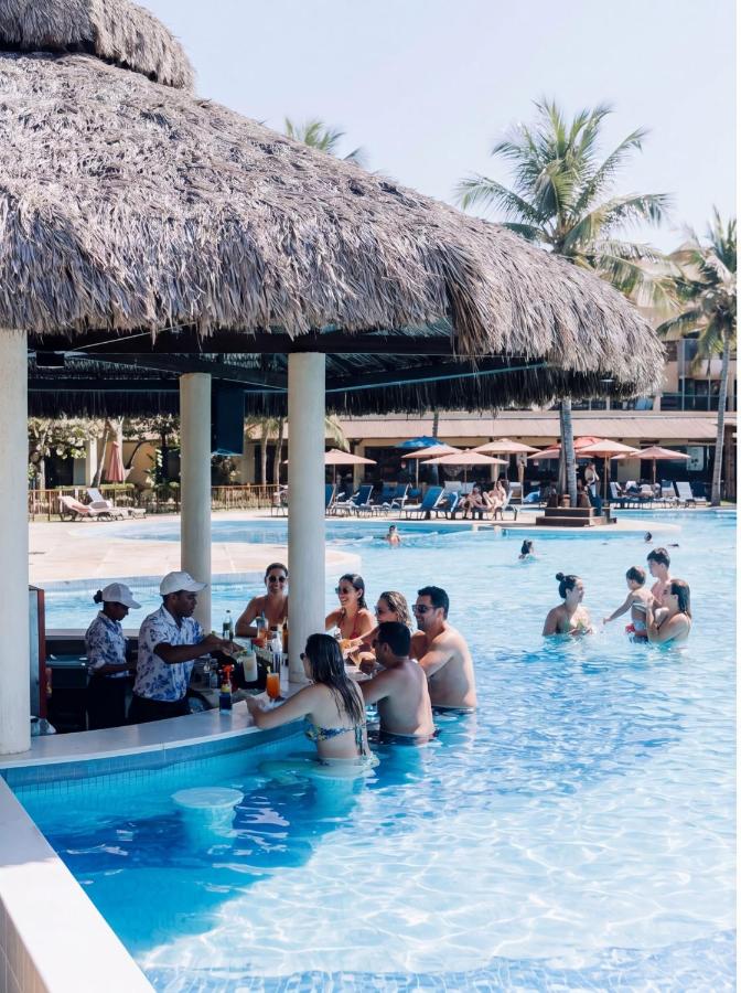 Resort Completo - Pé na areia - Ao lado do Parque Aquático - Chambres d'hôtes Aquiraz