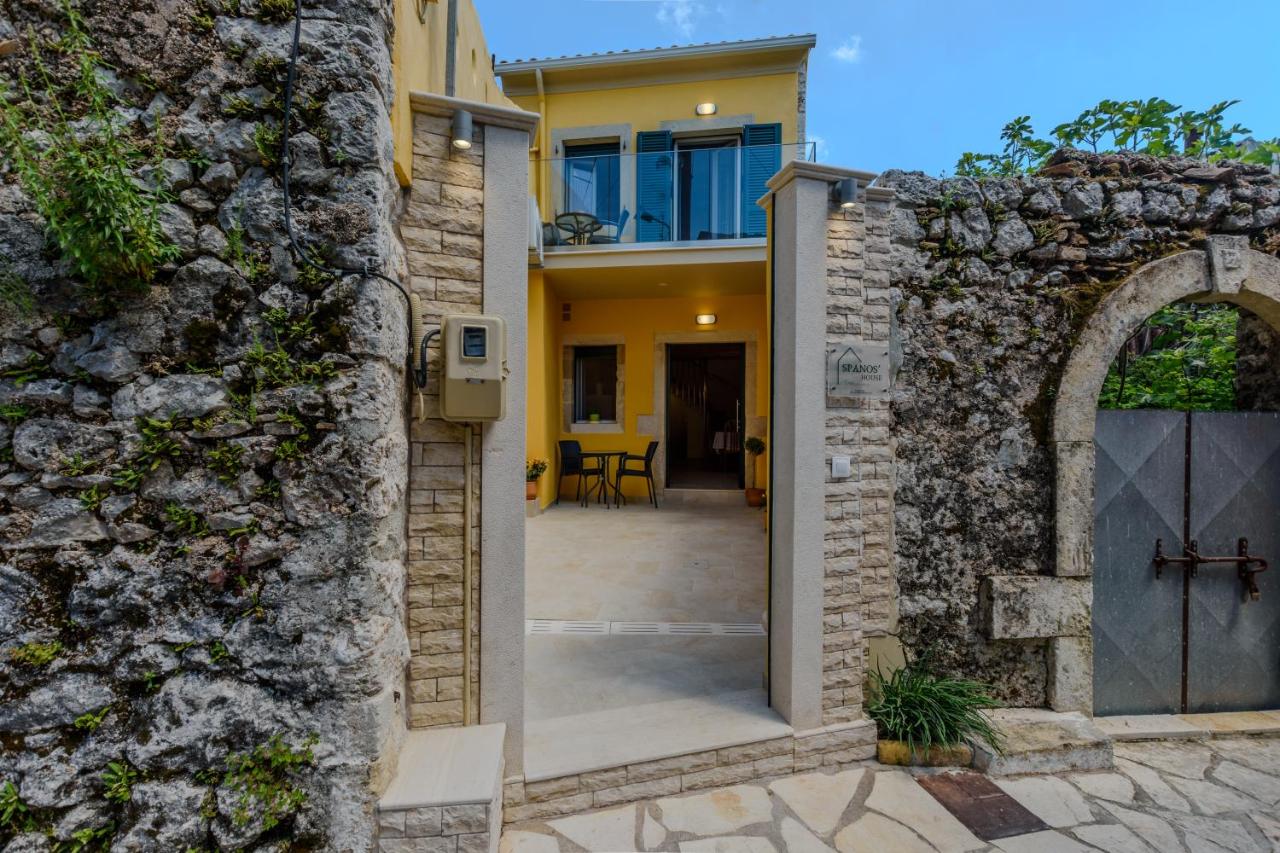Spanos House in Corfu Sokraki - Bed and Breakfast Sokráki