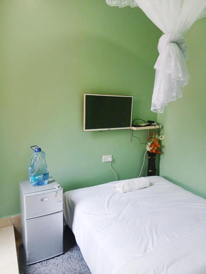 Amazing Grace Home - Oyugis studio - Bed and Breakfast Oyugis