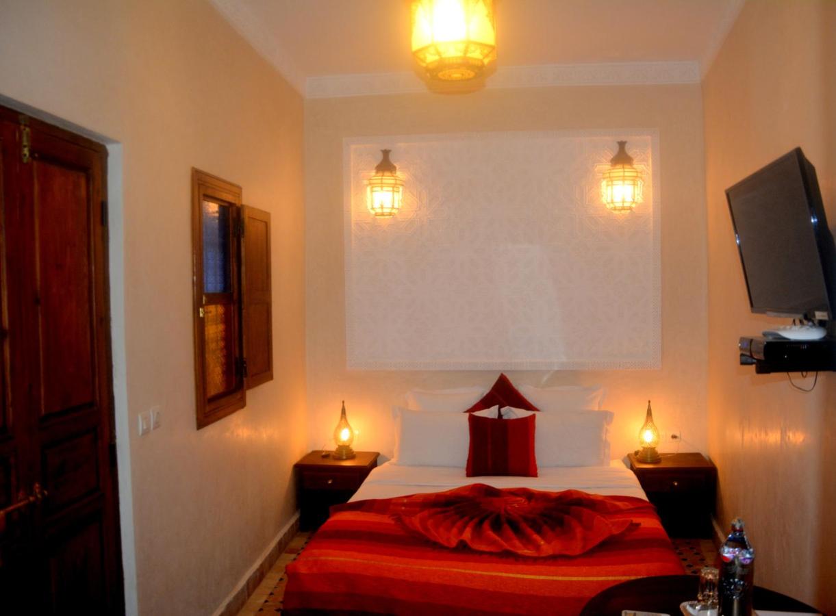 Chambre Double Magenta LittleSon