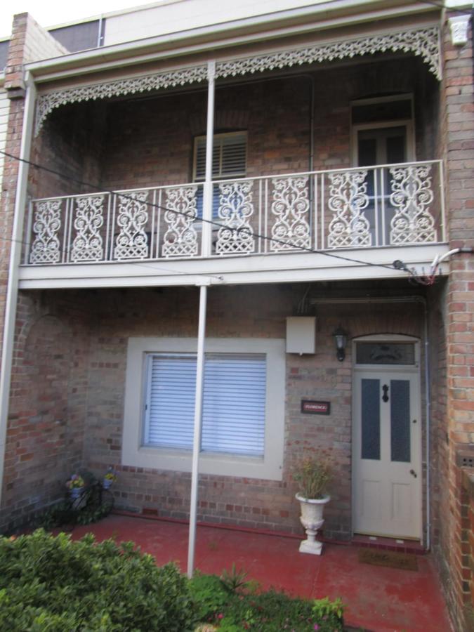 Comfortable Victorian Terrace close to shops - B&B Lithgow