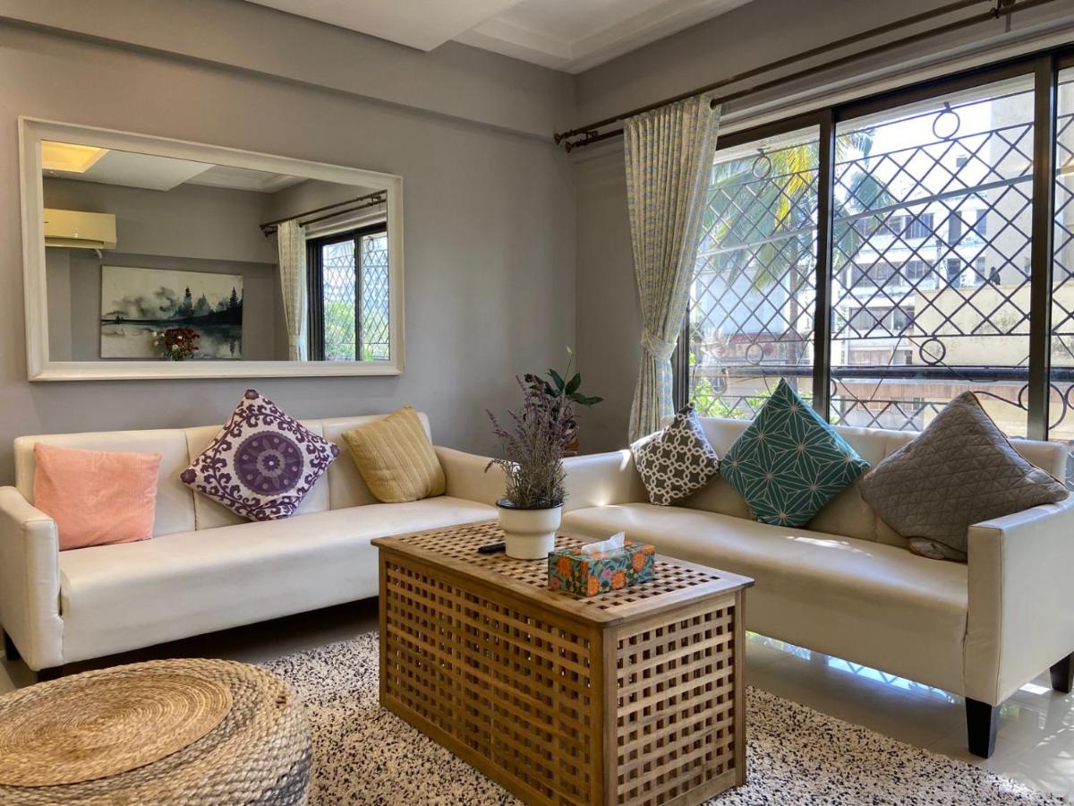 Sterling 401, off Carter Road, Bandra West by Connekt Homes - B&B Mumbai