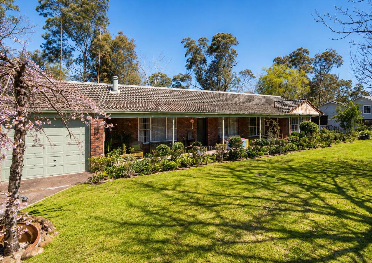 Spacious 3BR Bushland Mountains Retreat - B&B Woodford