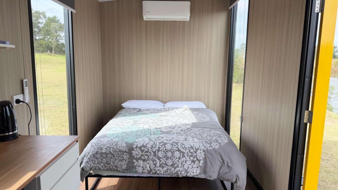 Oscars Retreat 1 by Tiny Away - B&B Raworth