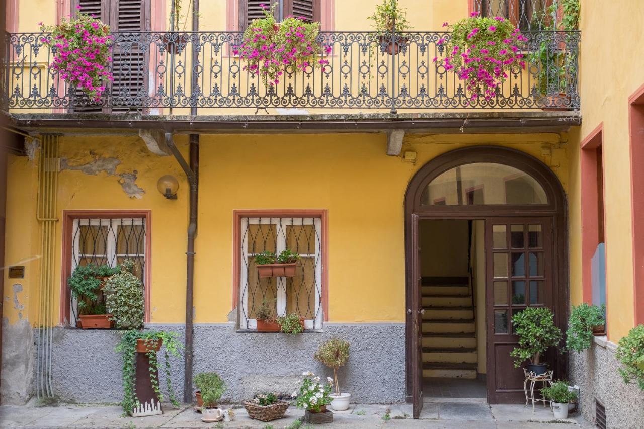 ViaBasso11 Guest House - Bed and Breakfast