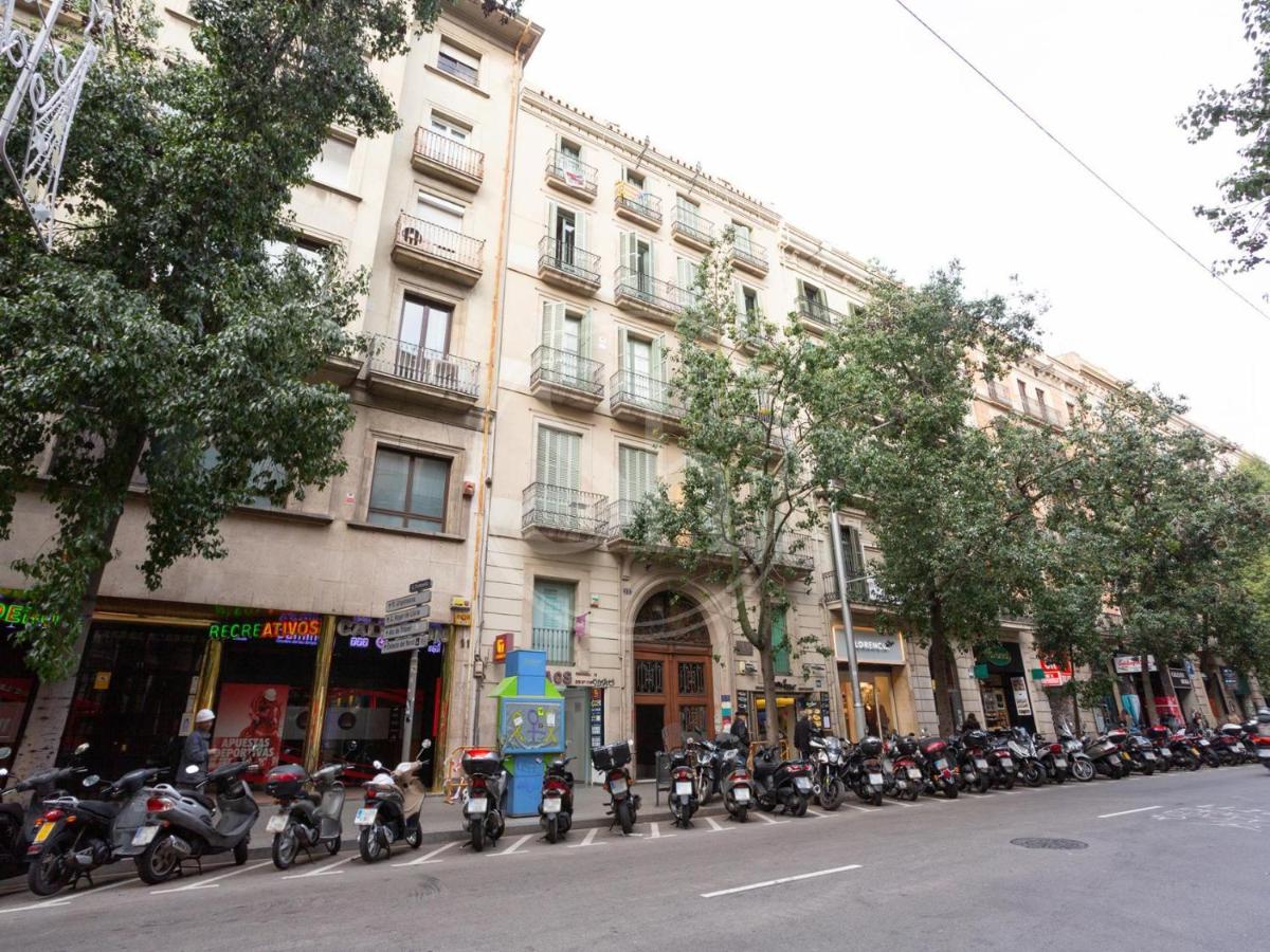 City center Plaza Cataluña apartment - B&B Barcellona