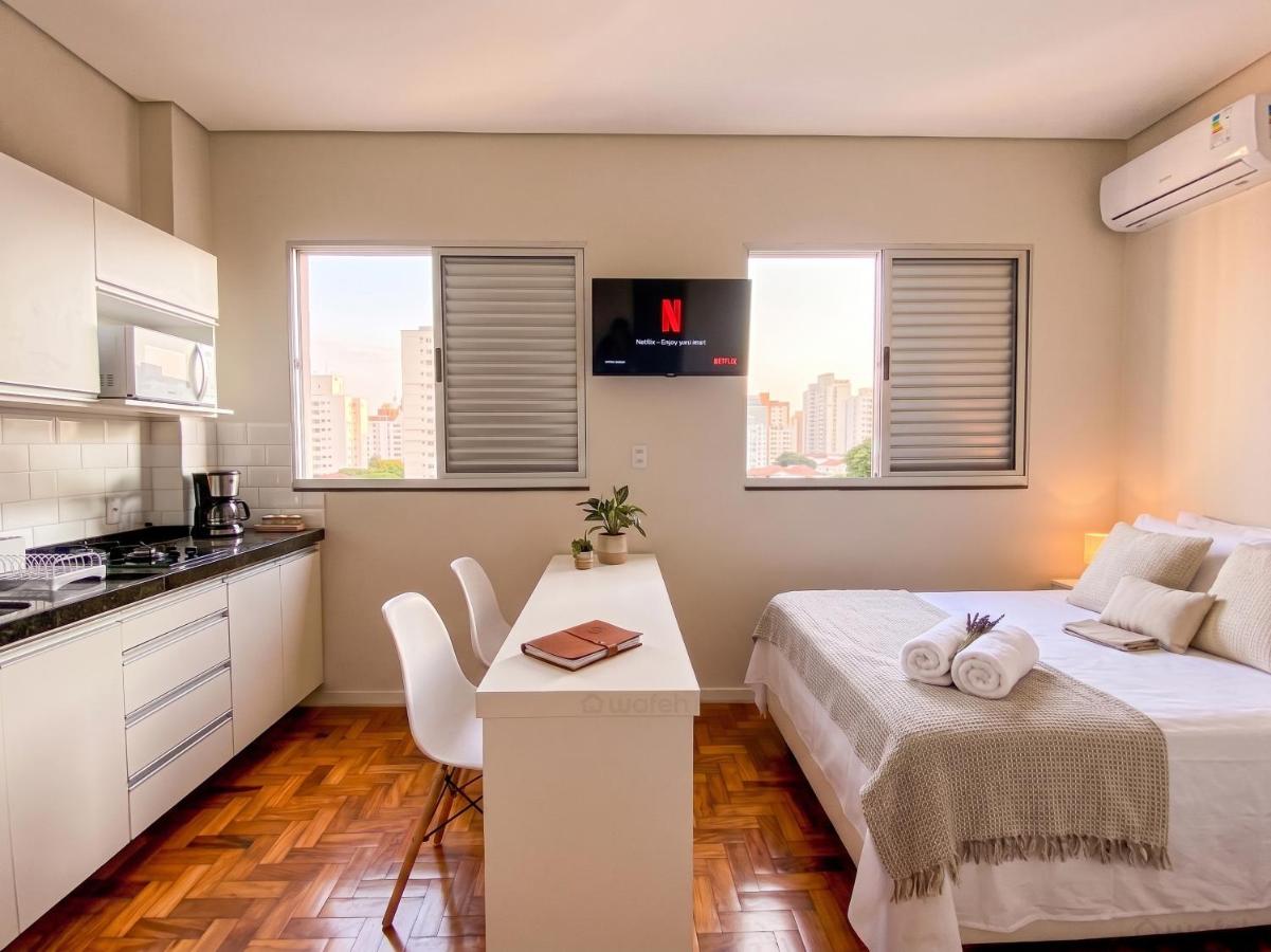 Prado Premium Lofts e Kitnets com Ar-Condicionado e TV Smart - B&B Belo Horizonte
