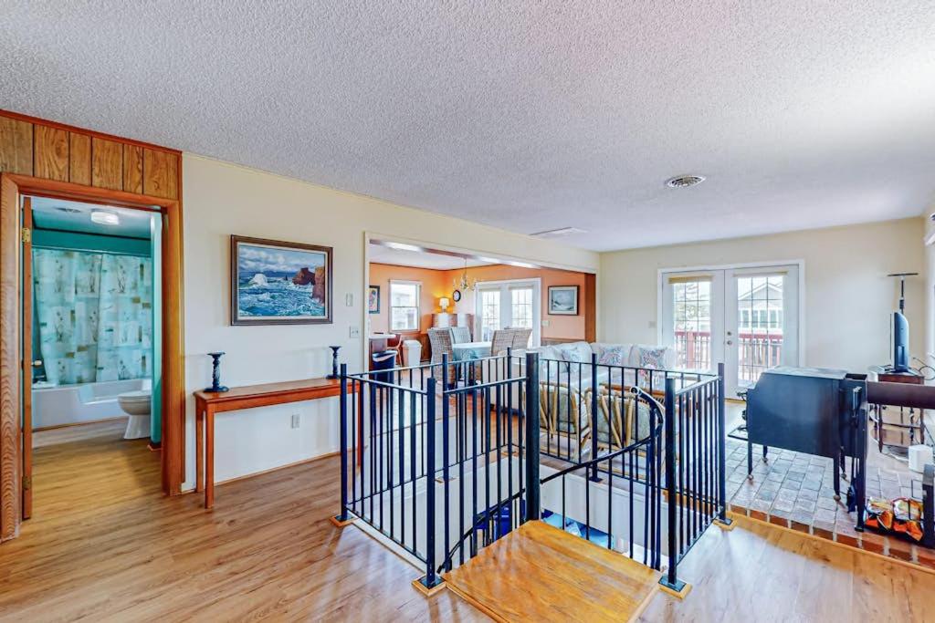 Fenwick Island --- 20 W Maryland Avenue - B&B Fenwick Island