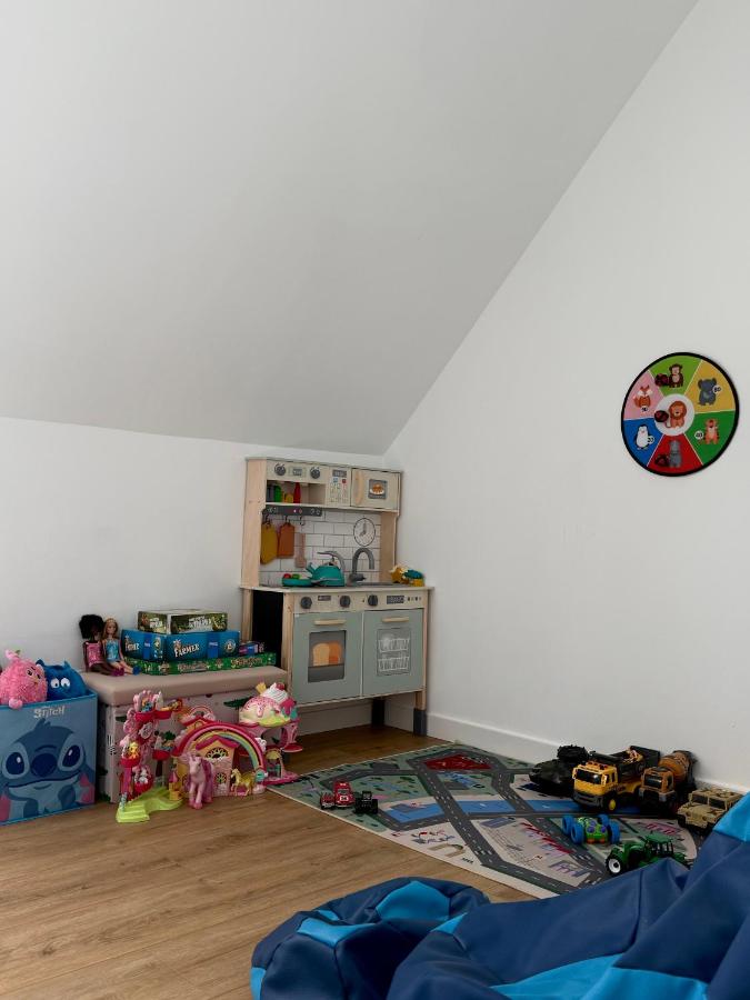 Apartament u Kuby z kącikiem zabaw - Chambres d'hôtes Kudowa-Zdrój