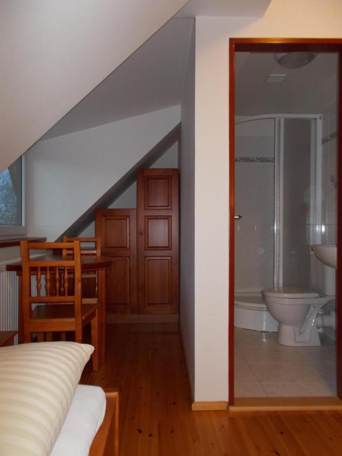 Camera Doppia con Letti Singoli