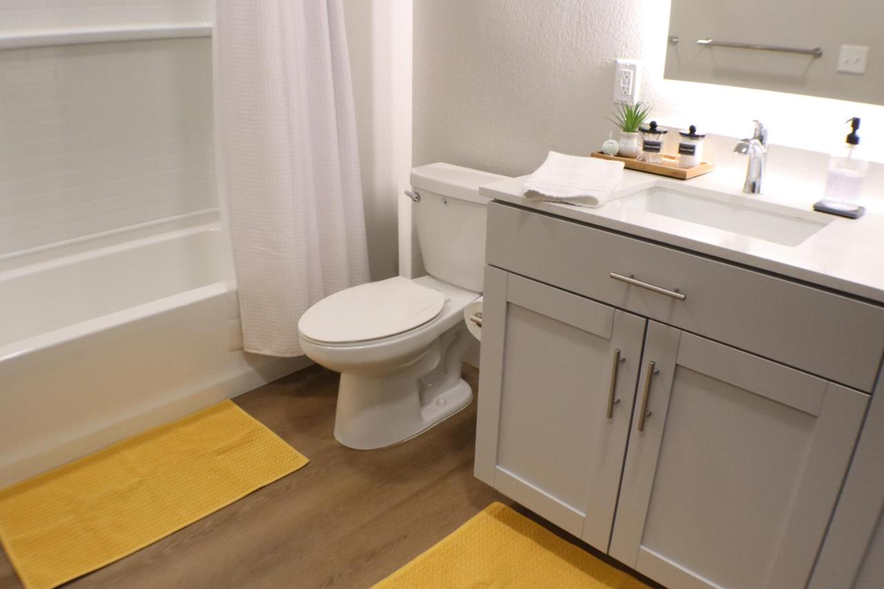 2BR, OZ Bike Park Walmart PoolGymUWA - Chambres d'hôtes Rogers