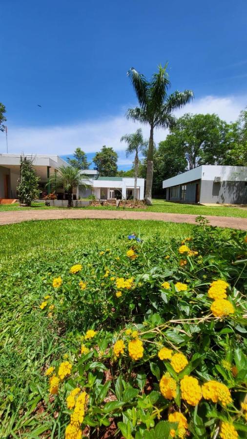 Bungalow with Garden View