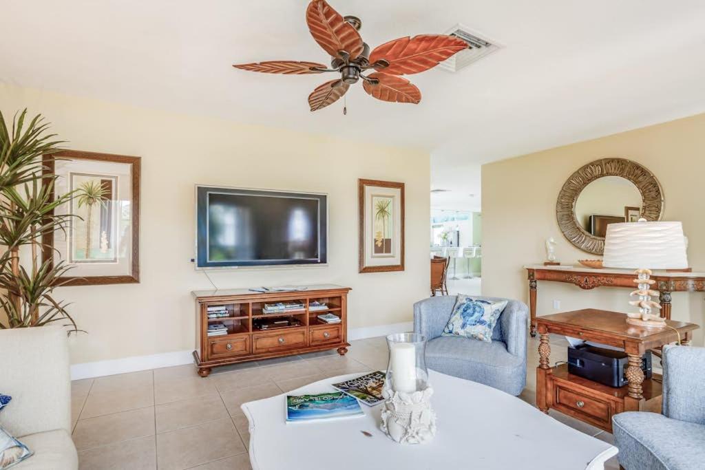 Palm Breeze Bliss - Ferienwohnung Marco Island