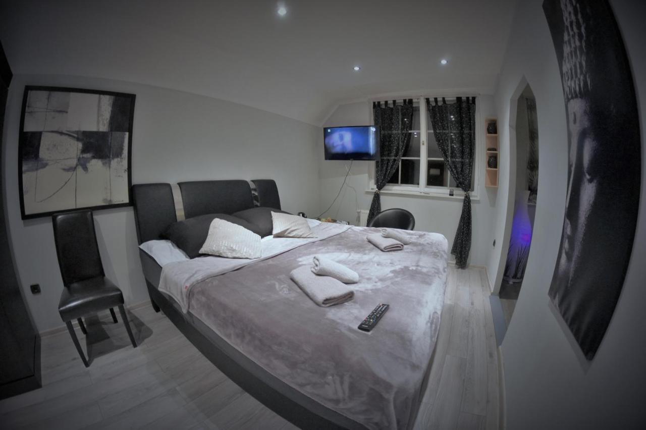 Vierpersoonskamer met Eigen Badkamer