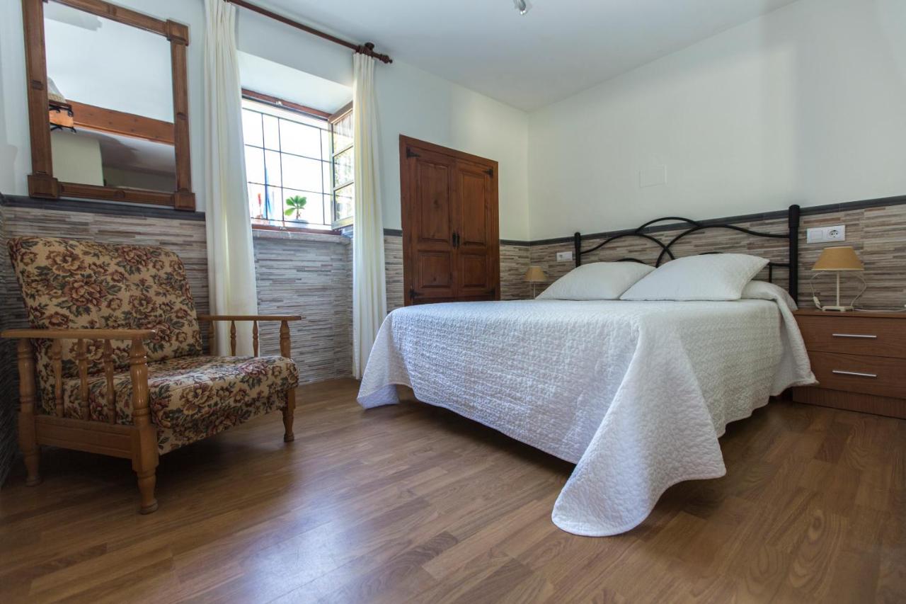 One-Bedroom Apartment (3 Adults)