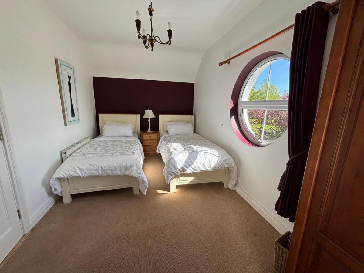 White House tree view - B&B Drumshanbo