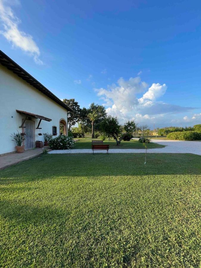 Casale Country Chic- Sabaudia - Bed and Breakfast Borgo Isonzo