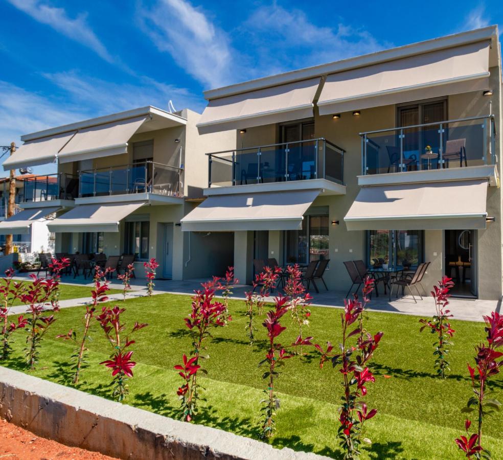 Stefanos Maisonettes - Portaria Beach - B&B Néa Moudhaniá