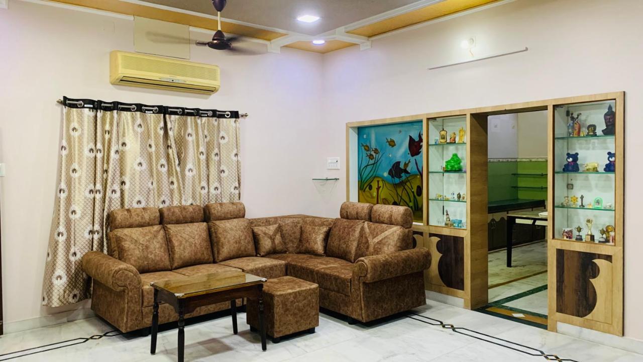 Aishwarya home stay - Bed and Breakfast Kanchipuram