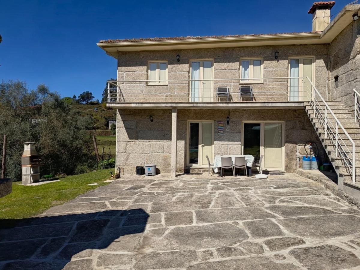 Casa da Laranjeira Turismo Rural by Gerês Casas - B&B Vieira do Minho