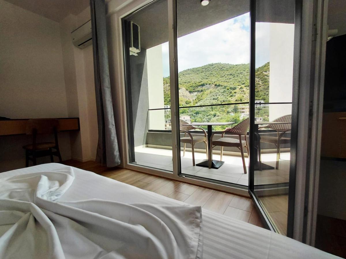 Adelon Apartments - Chambres d'hôtes Vlora