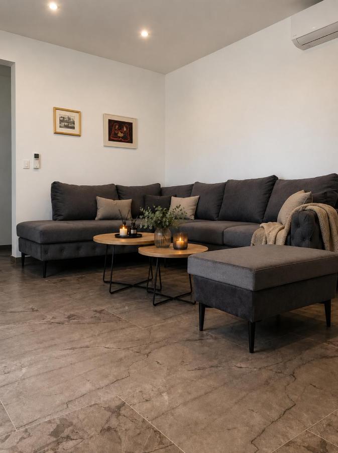 Vila Zrina - Apartmani - B&B Trogir