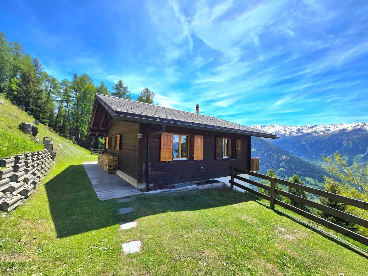 Chez Grani & Fatou Chalet avec vue et soleil - B&B Saint-Martin
