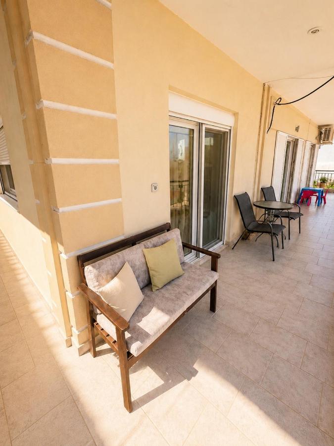 Giorgos Family Haven - B&B Stavrós