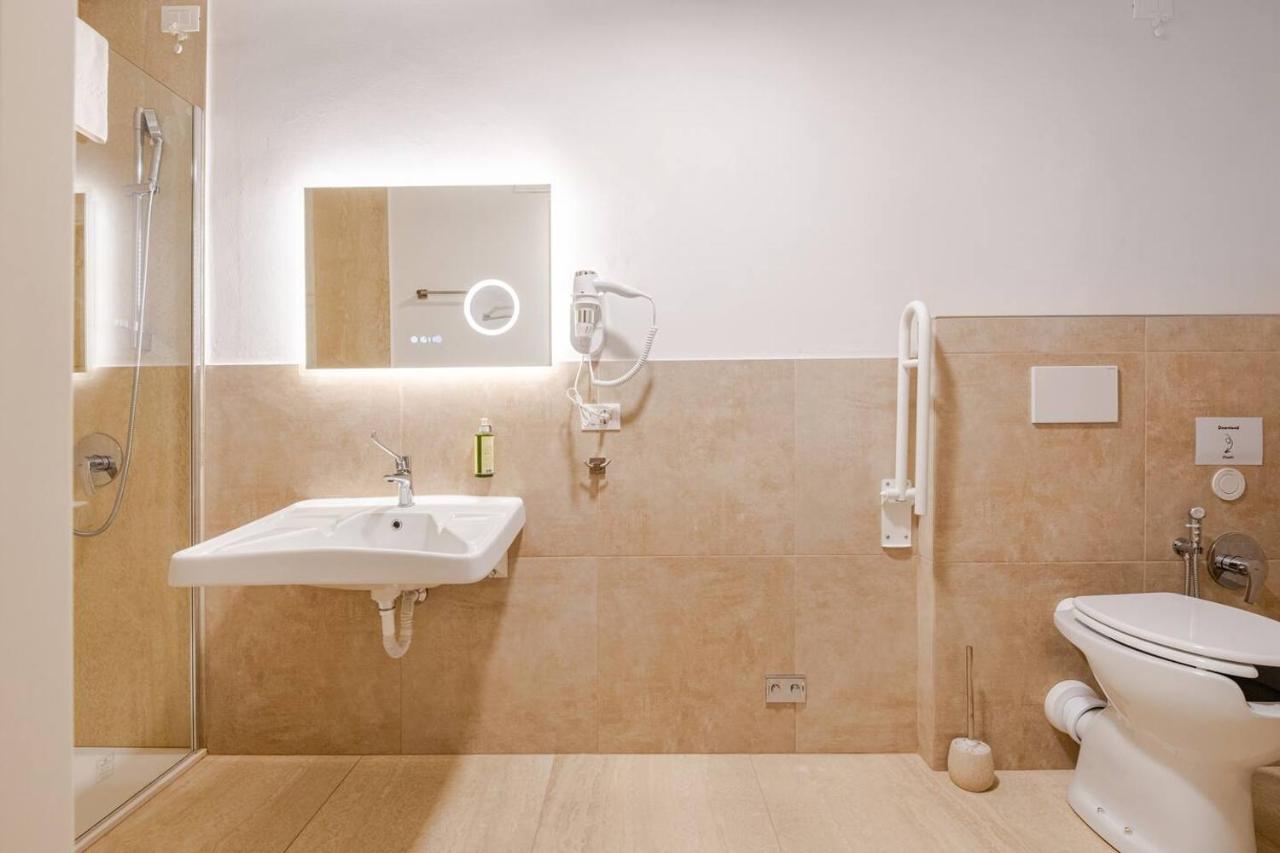 Chambre Double ou Lits Jumeaux