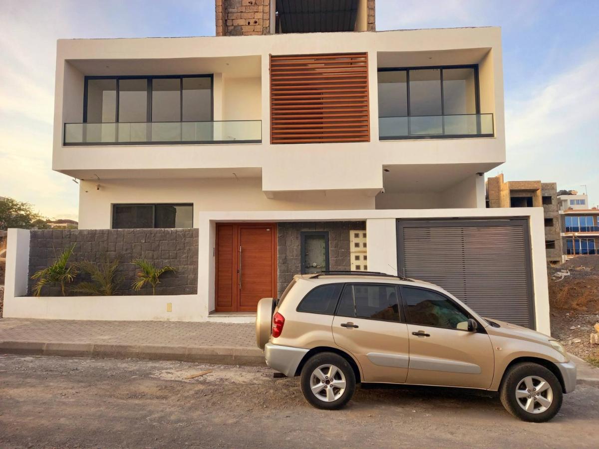 Modern and Cozy T1 Apartment in Cidadela, Praia, CV - Ferienwohnung Praia