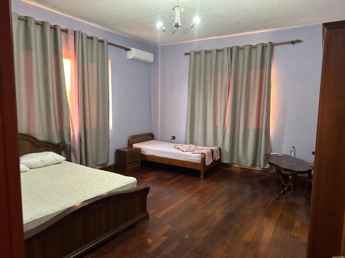 Villa Gjana - Chambres d'hôtes Bërxull