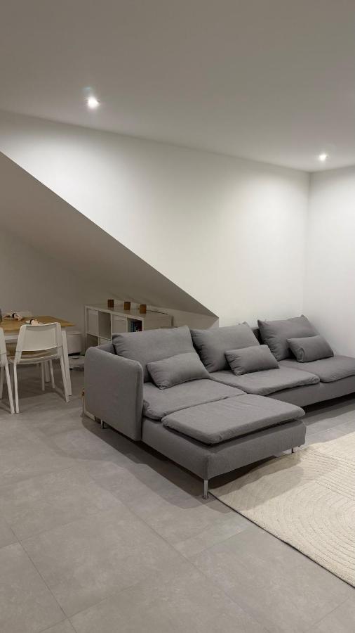 Modern apartment near Cologne Messe with balcony - B&B Colonia