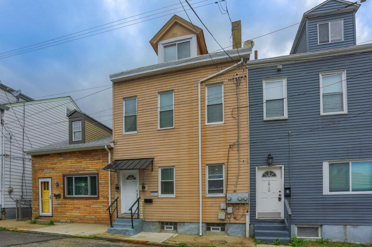 Pittsburgh Modern and Cozy 1 Bdrm With Free Street Parking - B&B Pittsburgh
