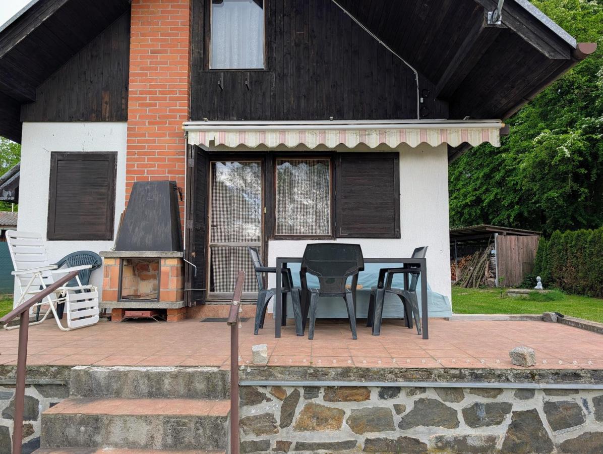 Mini dům - ve městě Klatovy u Lázní - free parking - self-check in - B&B Klatovy
