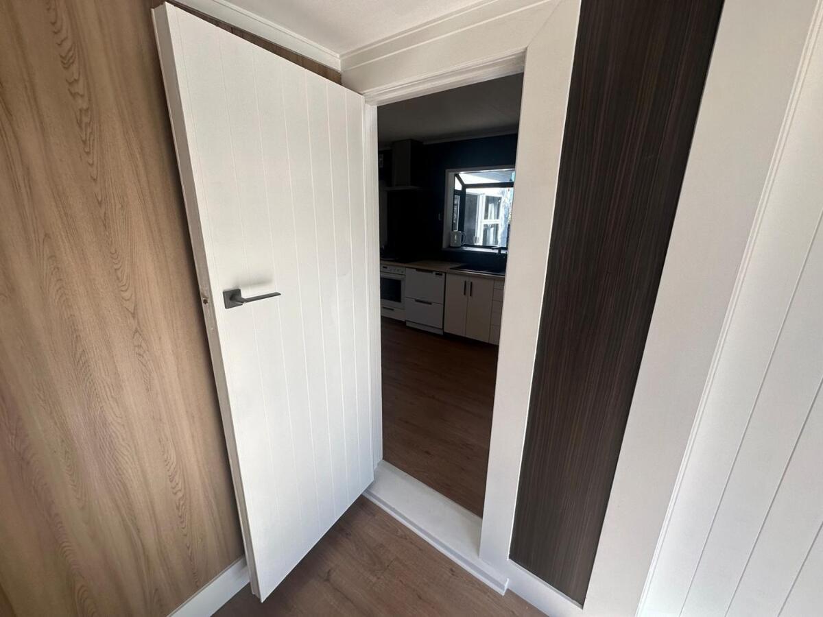 Oak Ridge Taupō, Newly Renovated, Perfect for Contractors - Chambres d'hôtes Taupo