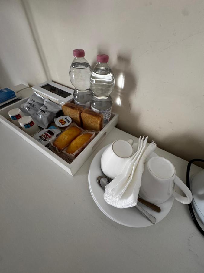 Camera Singola con Bagno Privato