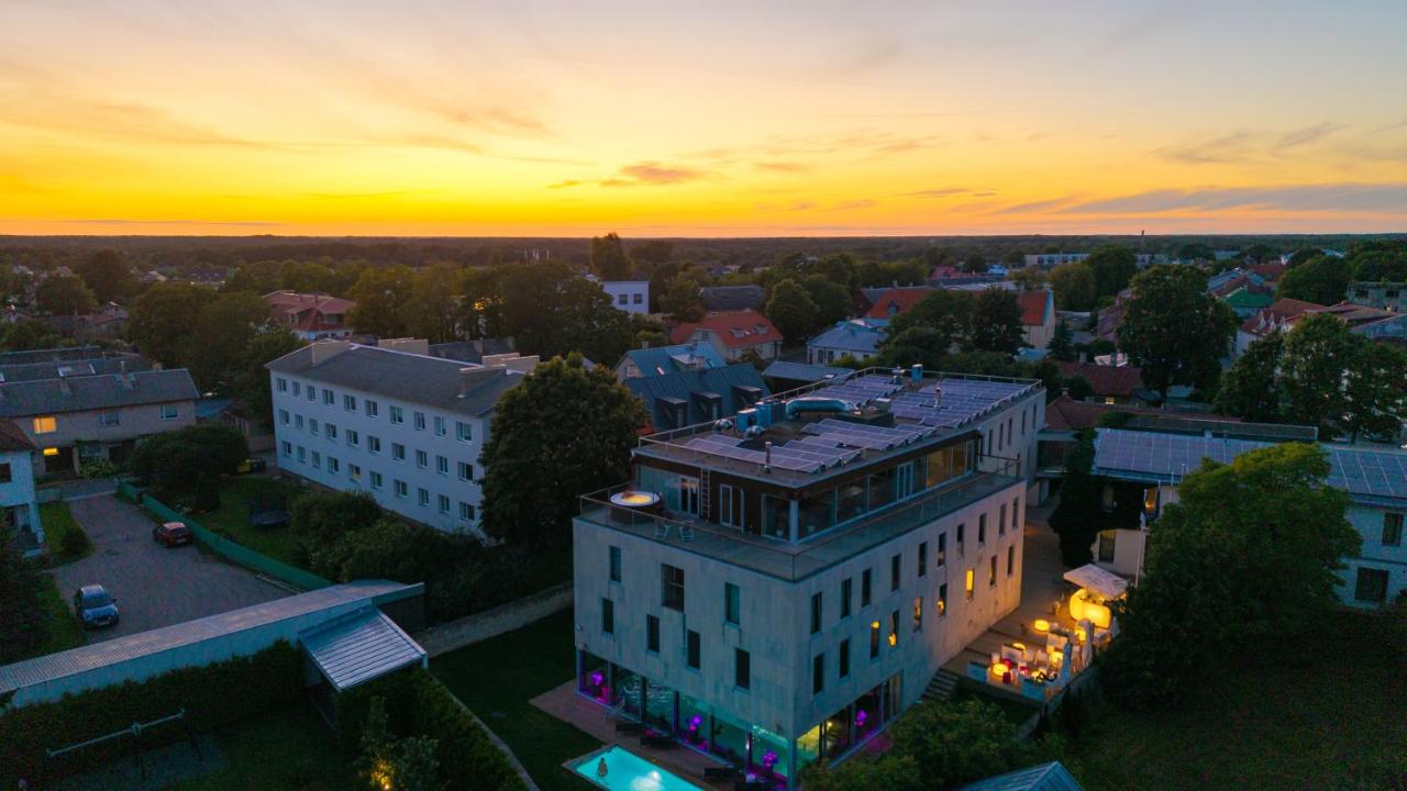 Johan Suites & Spa - Ferienwohnung Arensburg