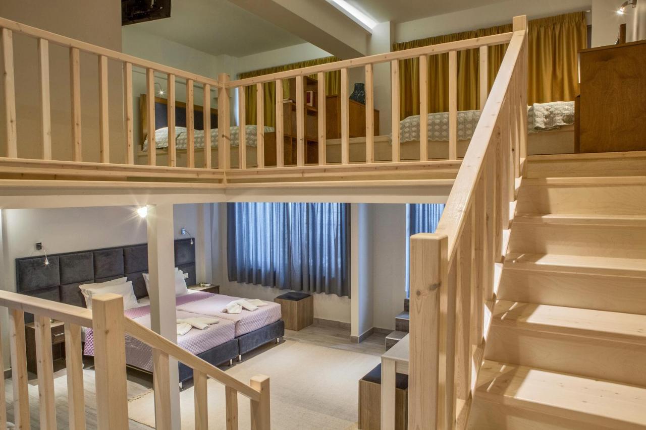 Suite (5 adults) with Jacuzzi and Sea view