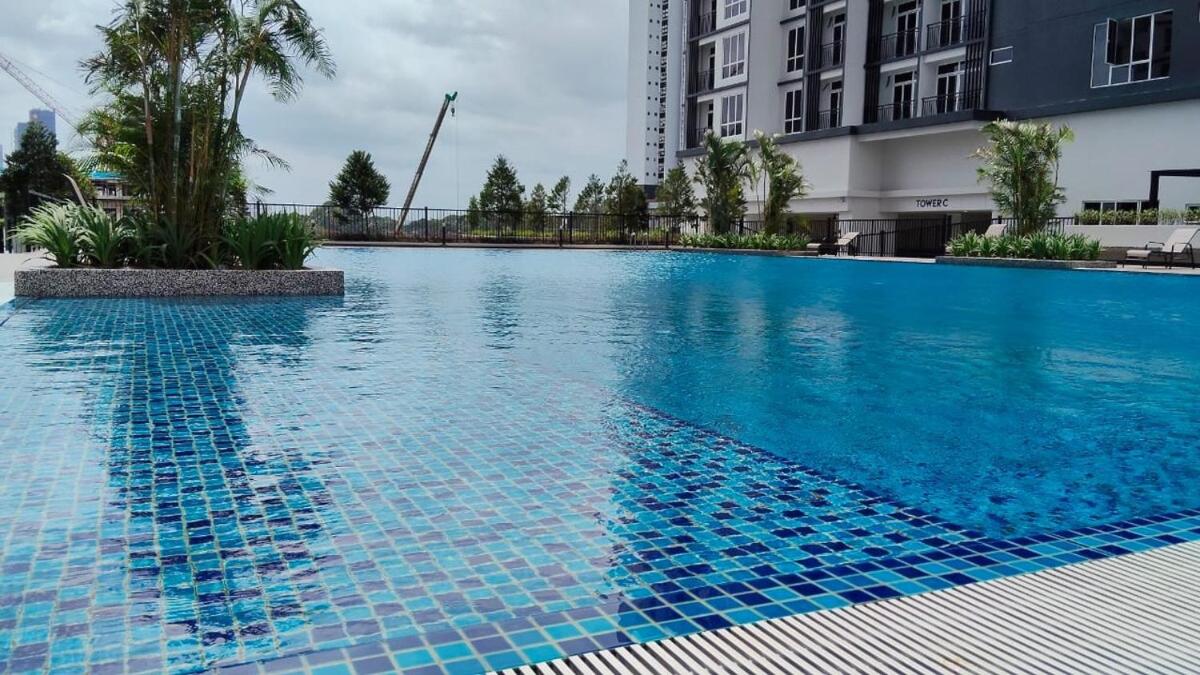 Modern Boutique Studio Near CIQ 2 to 3 pax - Chambres d'hôtes Johor Bahru