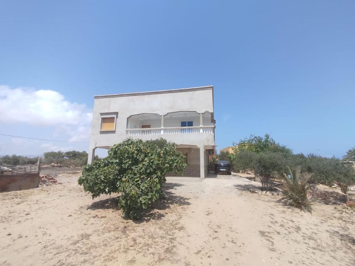 Large, modern apartment ideal for families - B&B Ras Kebdana